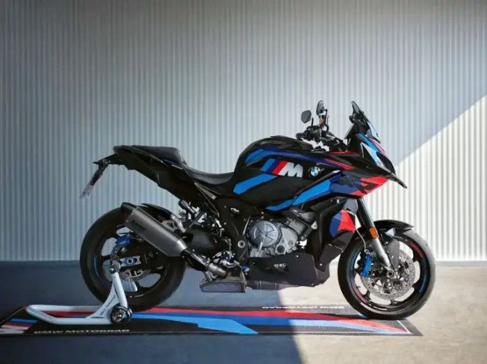 موتورسیکلت جدید اسپرت بی ام و M1000 XR